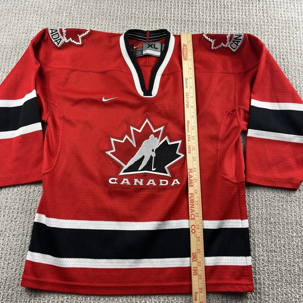 Nike team canada